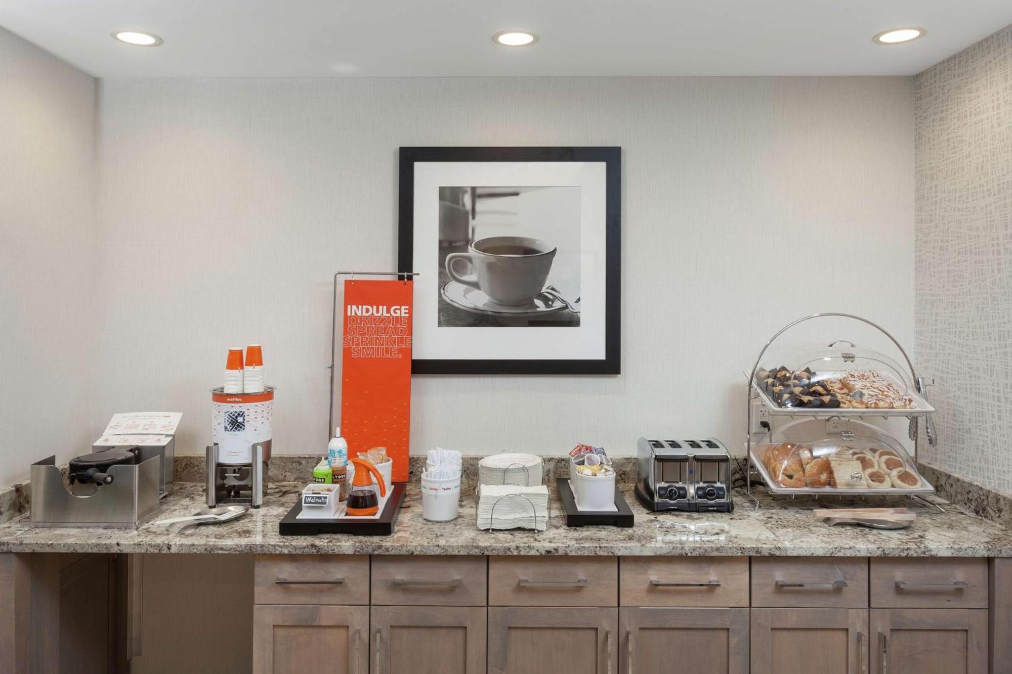 Hampton Inn & Suites Rocky Hill - Hartford South Exteriér fotografie